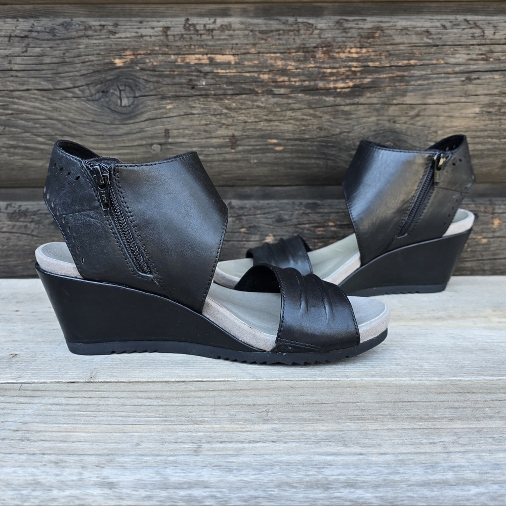 Earth NEW Attalea Barbados Modern Utility Comfort Wedge Sandal 7M - Picture 4 of 14